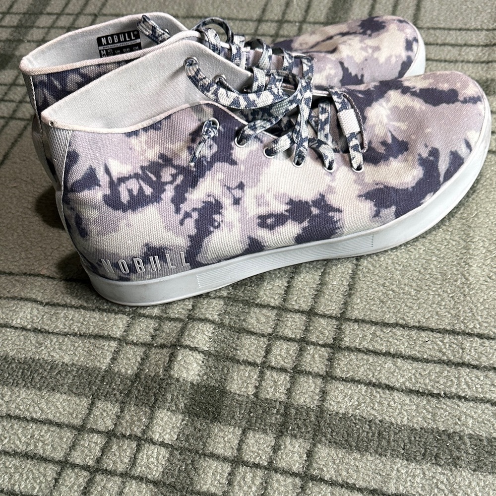 NOBULL Monochrome Tie-Dye High-Tops